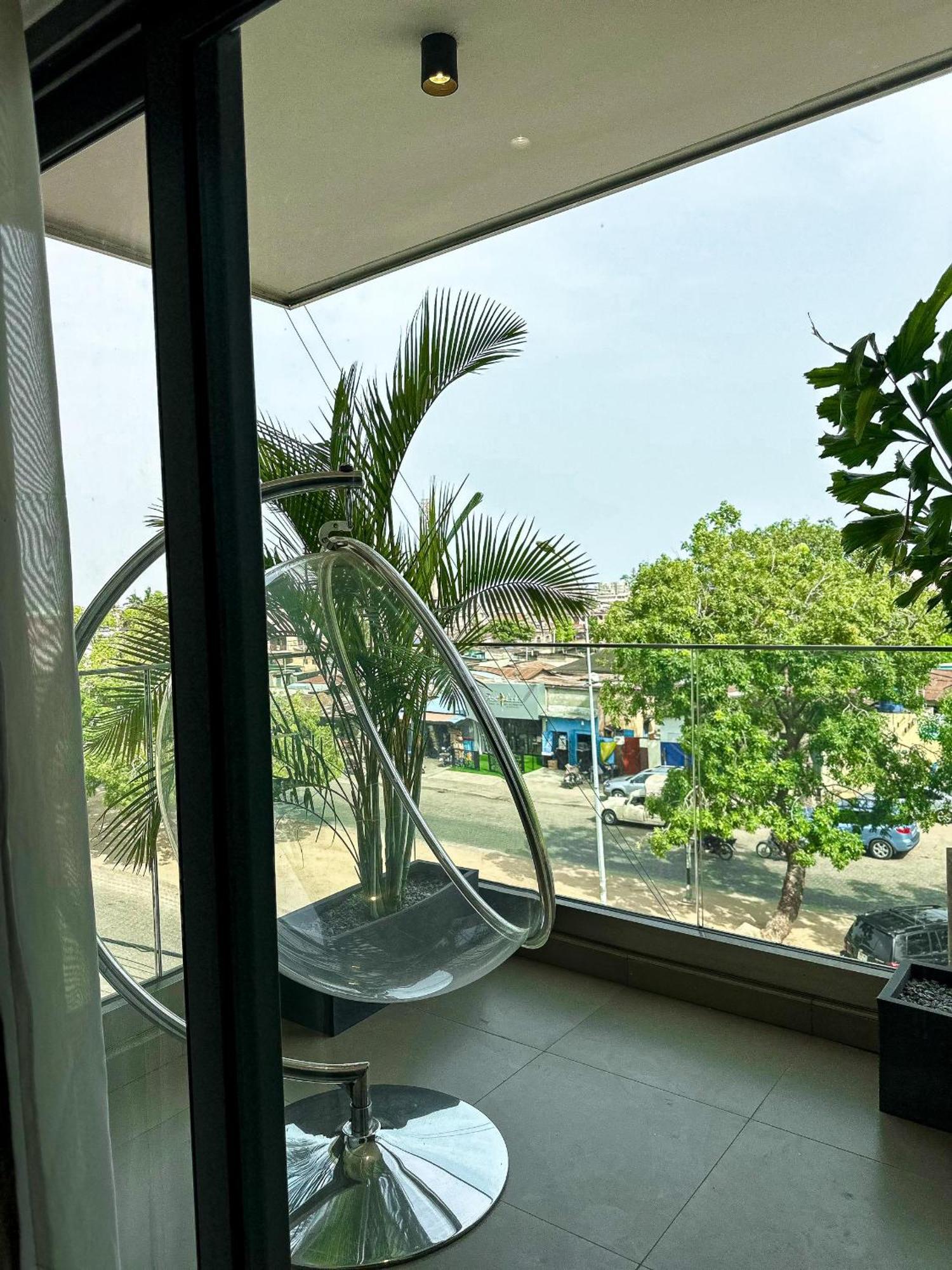 Klik Klak Appart Hotel Котону Екстериор снимка