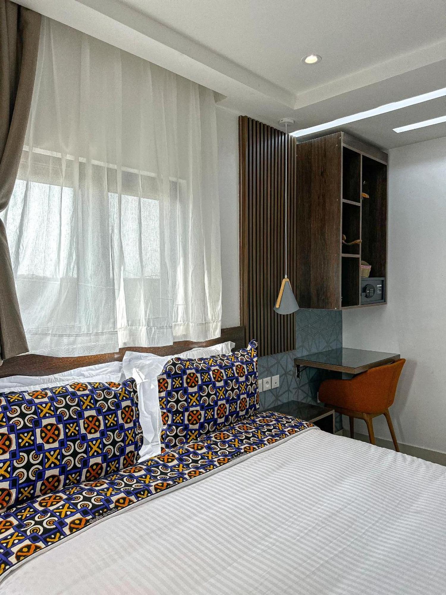 Klik Klak Appart Hotel Котону Екстериор снимка