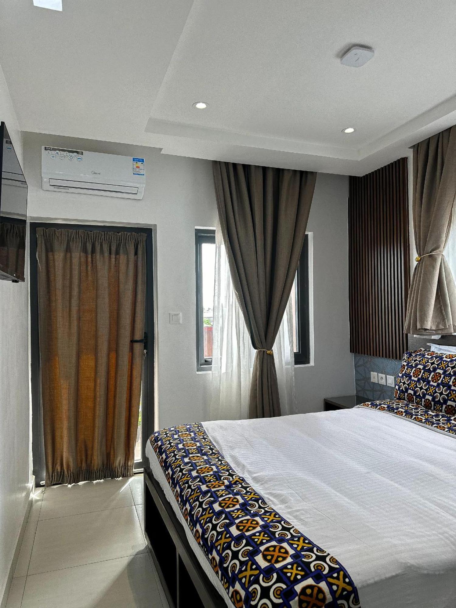 Klik Klak Appart Hotel Котону Екстериор снимка