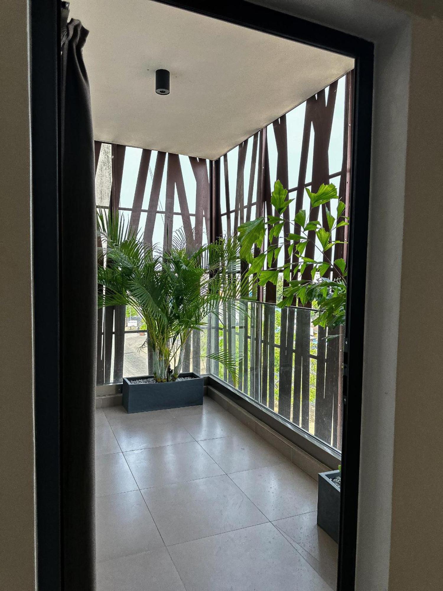 Klik Klak Appart Hotel Котону Екстериор снимка
