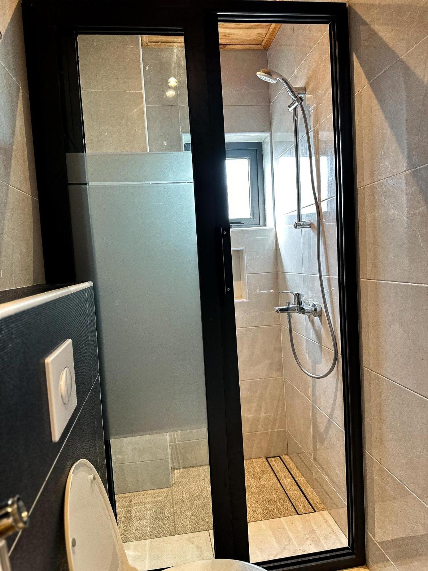 Klik Klak Appart Hotel Котону Екстериор снимка